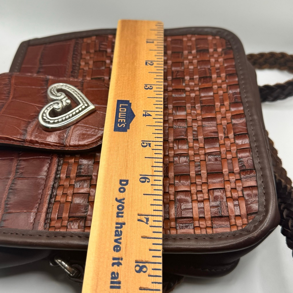 Brighton Mahogany Brown Croc Embossed Woven Leather Crossbody Bag Silver Heart - Picture 8 of 9